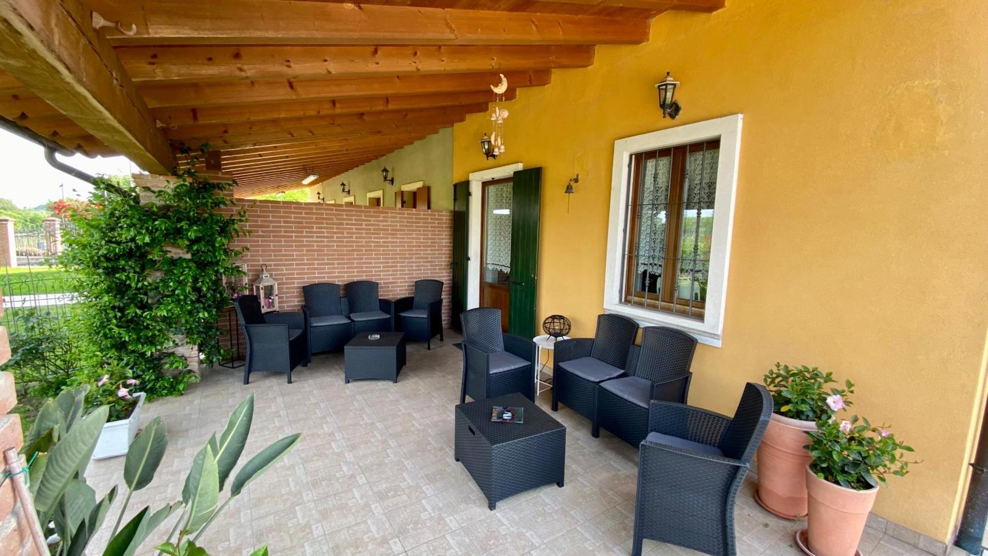 B&B Civico 61 Pastrengo Exterior photo